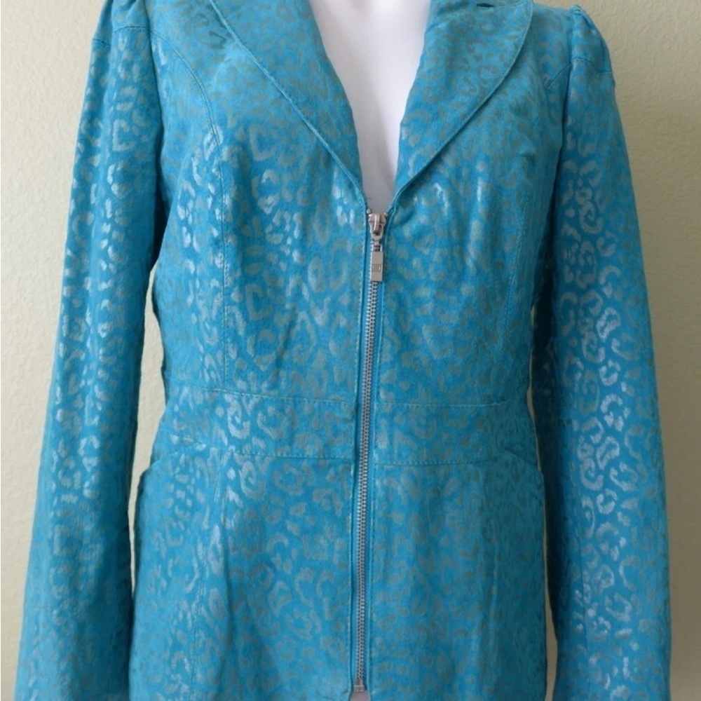 Pamela McCoy Blue Blazer with Textured Pattern